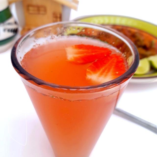 Agua Fresca de Fresa